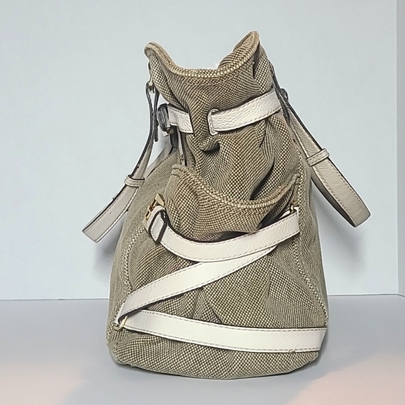 Michael Kors Gansevoort Satchel canvas with white trim - Picture 4 of 15